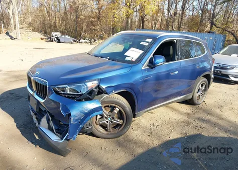 2023 BMW X1 xDrive28I z USA, uszkodzony, nr VIN WBX73EF08P5Y03214